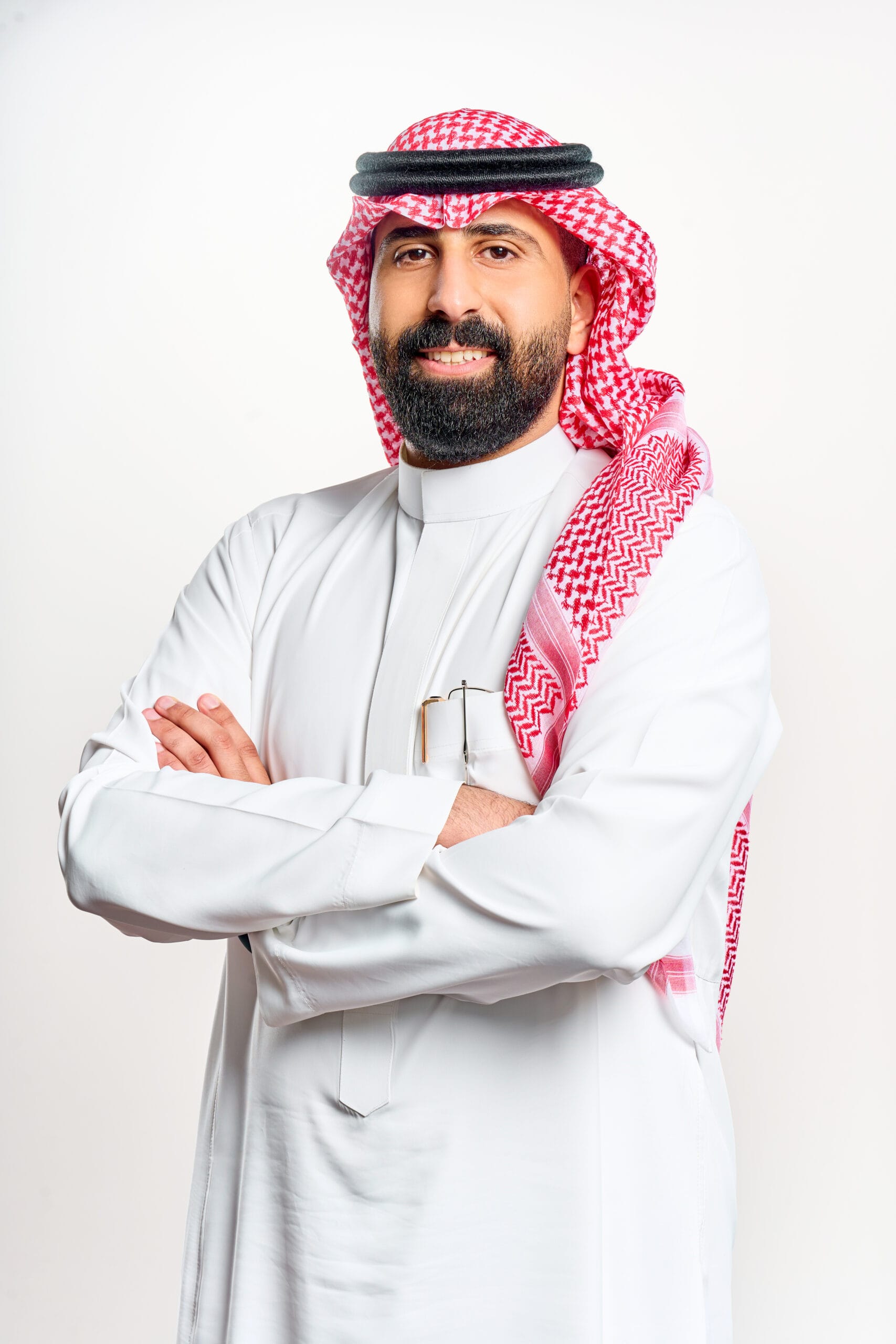 من نحن 14 اسامة الزهراني scaled